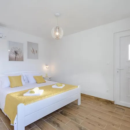 Nono Villa