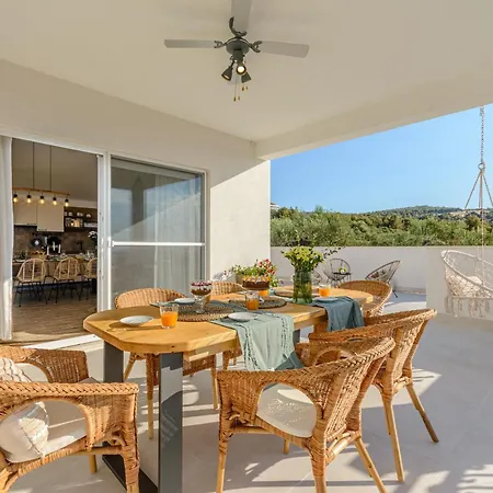 فيلة Nono سبليتسكا