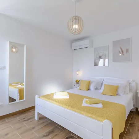 Nono * سبليتسكا