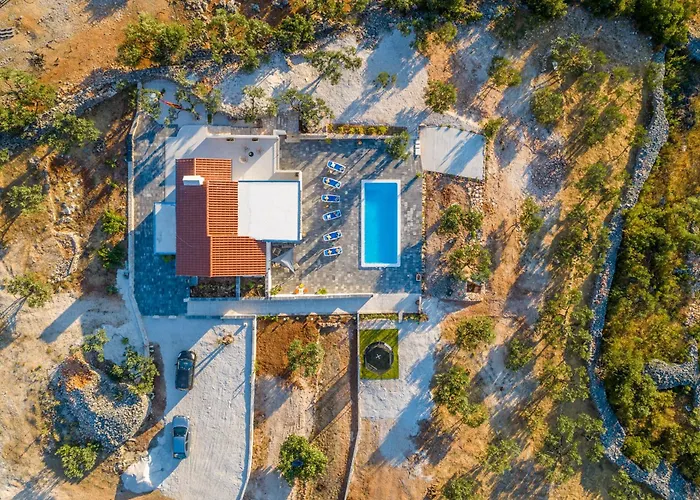 Nono Villa *